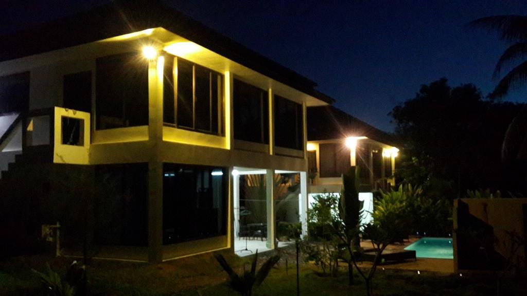 Twin Villas Apartment With Swimming Pool For 2 Houses Wok Tum Ngoại thất bức ảnh